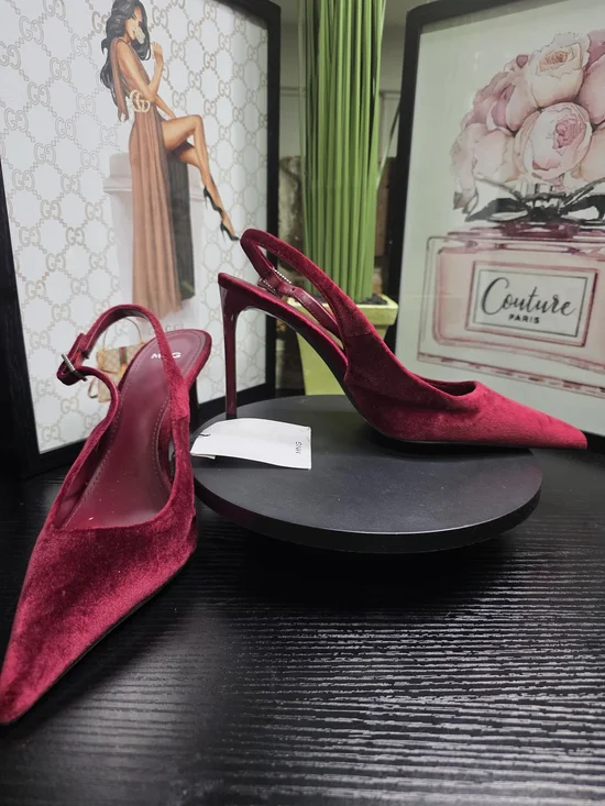 Mango Burgundy Velvet Slingback Pointed Heels - Picture 6 of 6